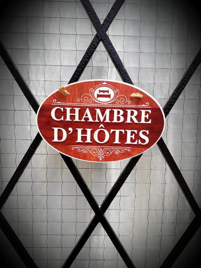 B&B Chez Annie Saint-Martin-de-Gurçon Eksteriør billede