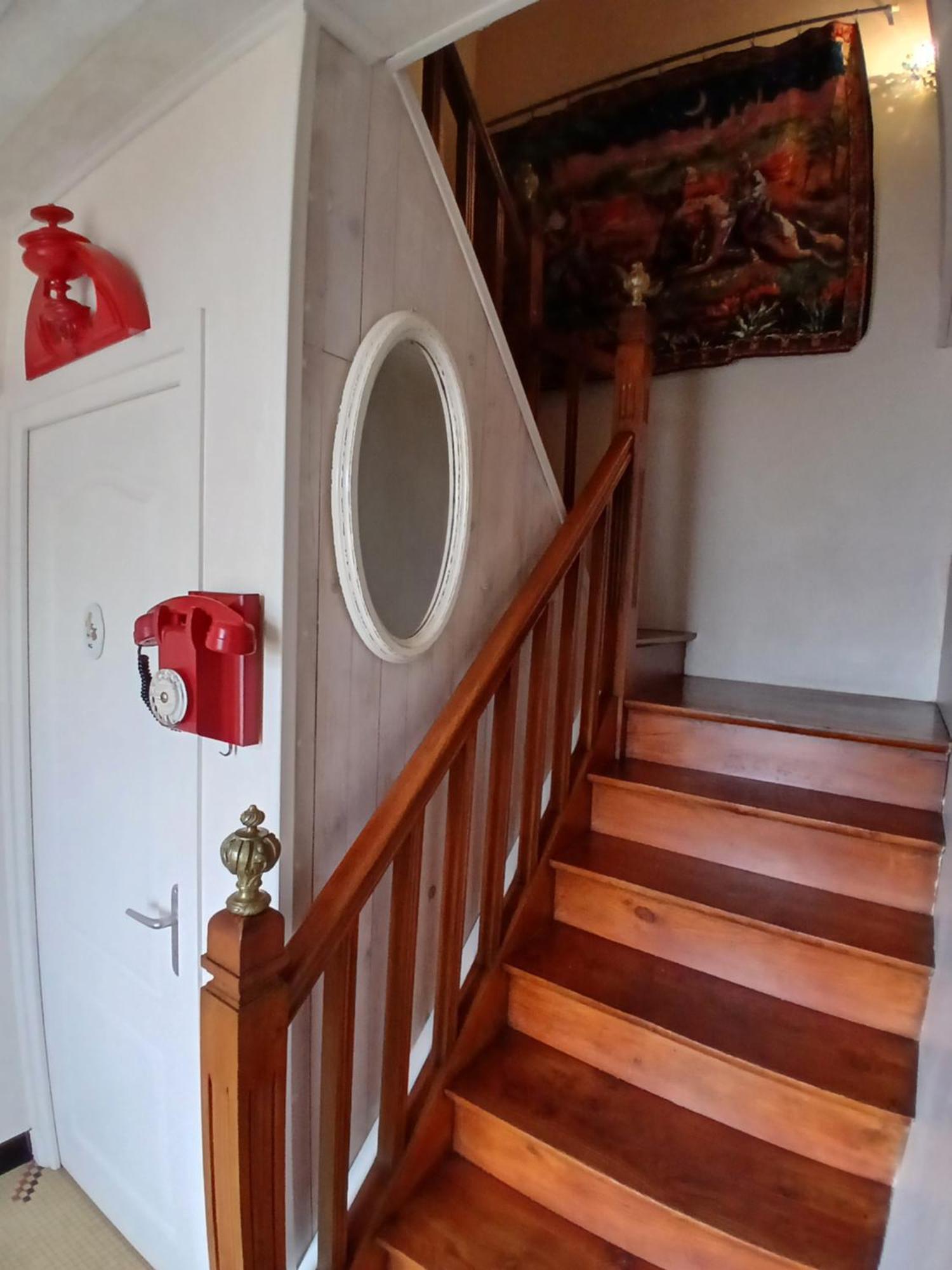 B&B Chez Annie Saint-Martin-de-Gurçon Eksteriør billede
